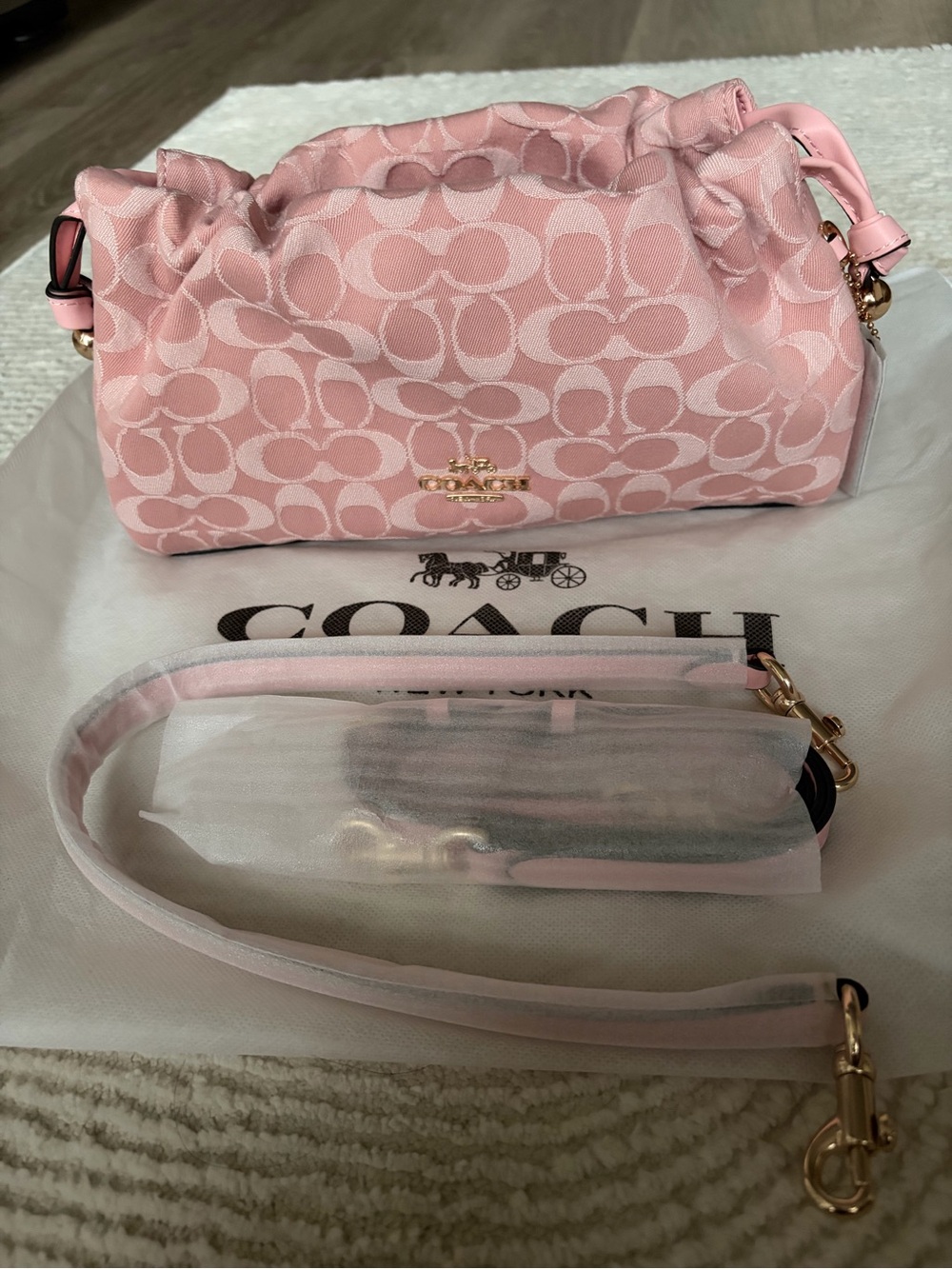 Coach Faye Pink Signature Jacquard Crossbody Bag - Picture 4 of 5